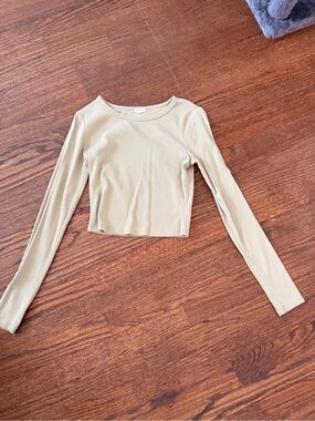 Garage Olive-Beige Ribbed Long-Sleeve Crop Top